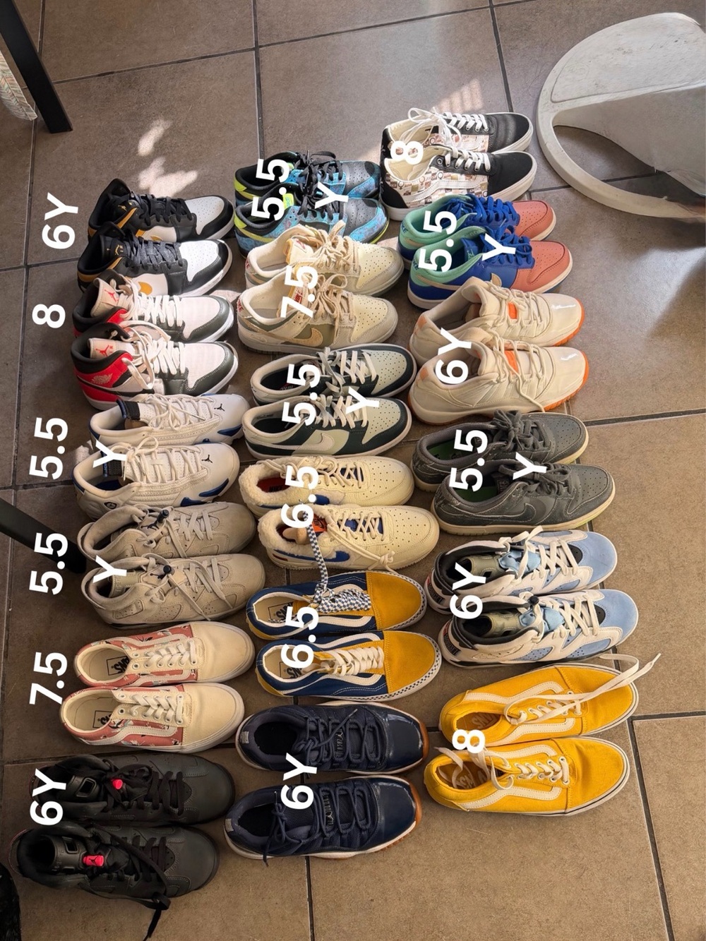 Shoes - Picture 2 of 4